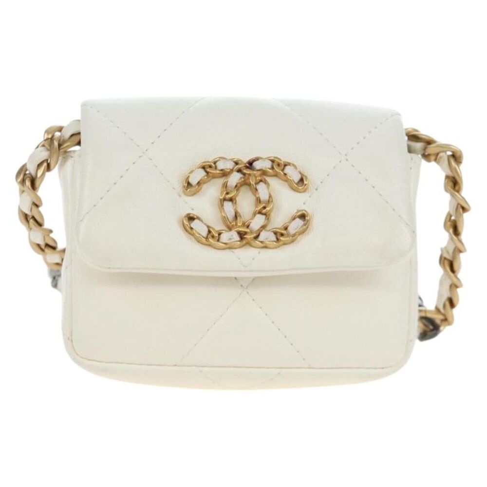 Chanel 19 Card Holder On Chain Quilted Leather White Leather Shoulder Bag Bag
